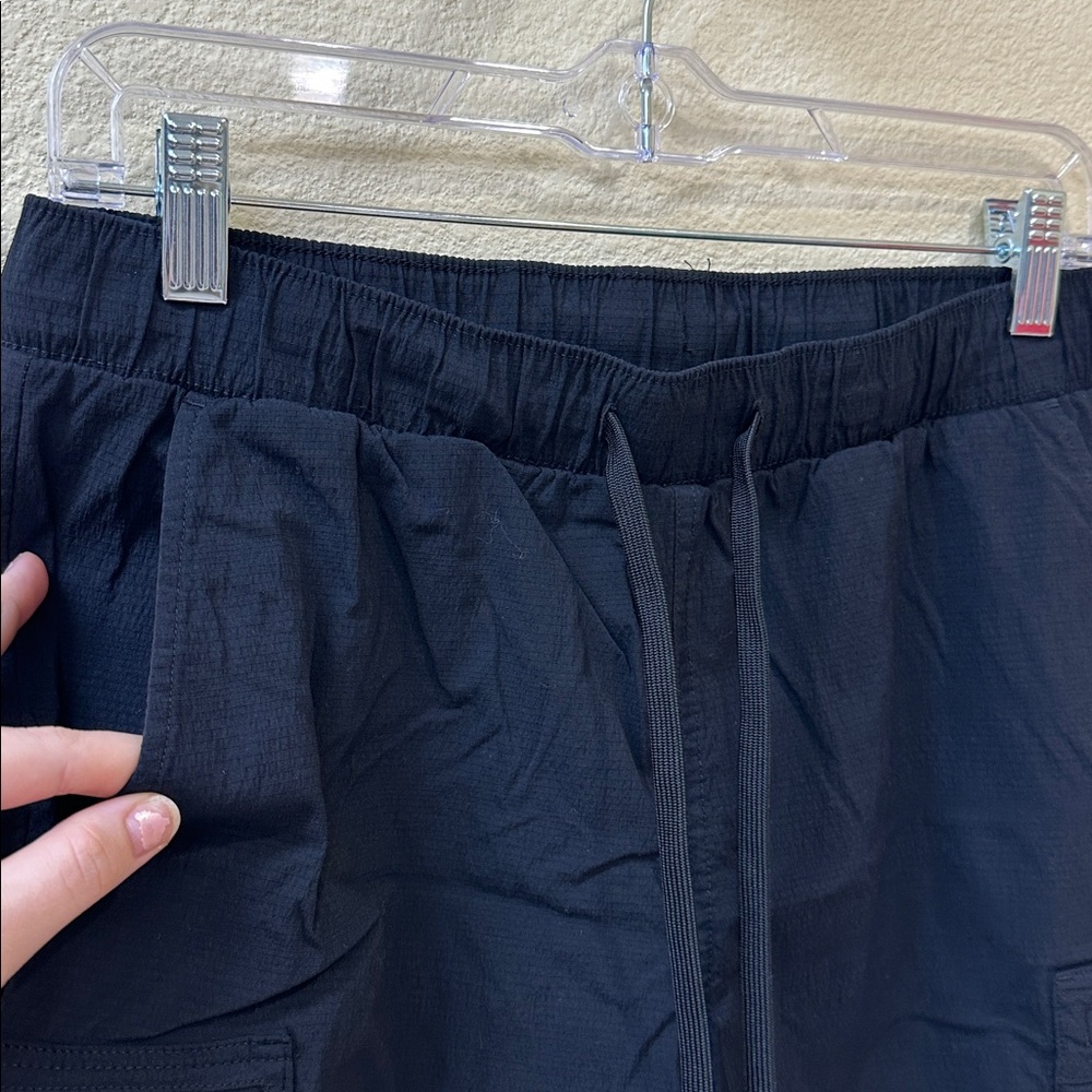 Eddie Bauer Men's Black Cargo Hiking Shorts Size Medium Outdoor Utility Shorts - Picture 4 of 8